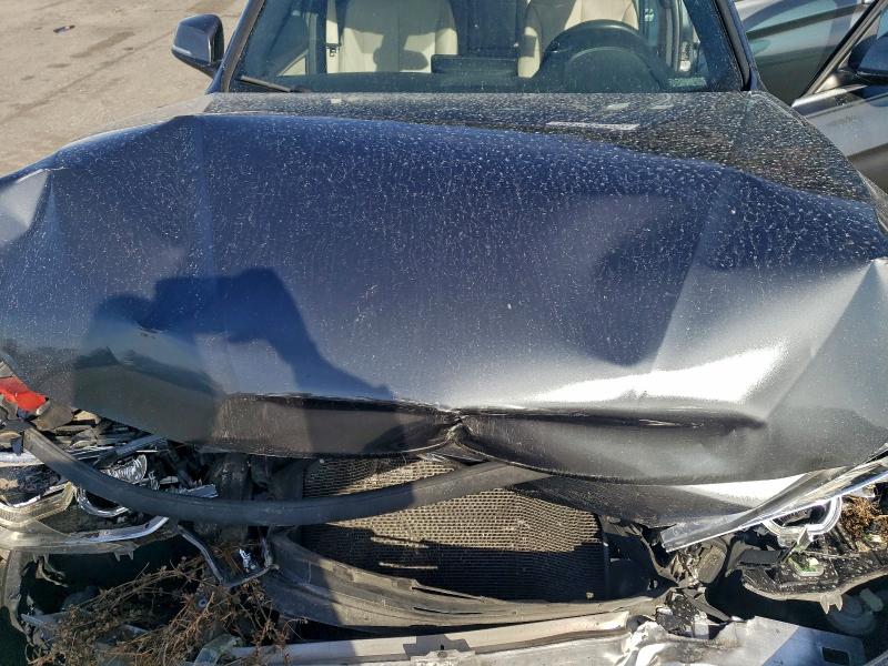 93439335 :رقم المزاد ، WBA8D9G52HNU58423 vin ، 2017 Bmw 330 مزاد بيع