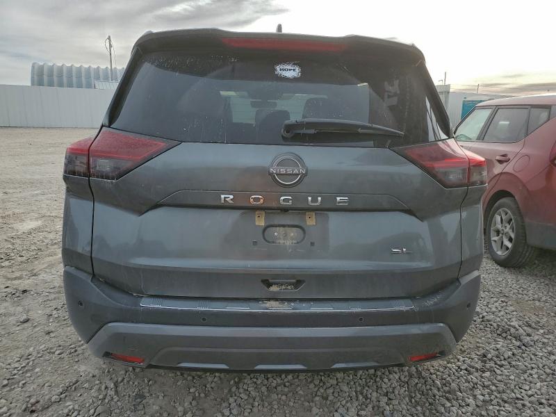 97529135 :رقم المزاد ، 5N1BT3CA2PC743396 vin ، 2023 Nissan Rogue مزاد بيع