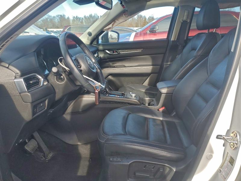 96565885 :رقم المزاد ، JM3KFBDM6N0606076 vin ، 2022 Mazda Cx-5 مزاد بيع