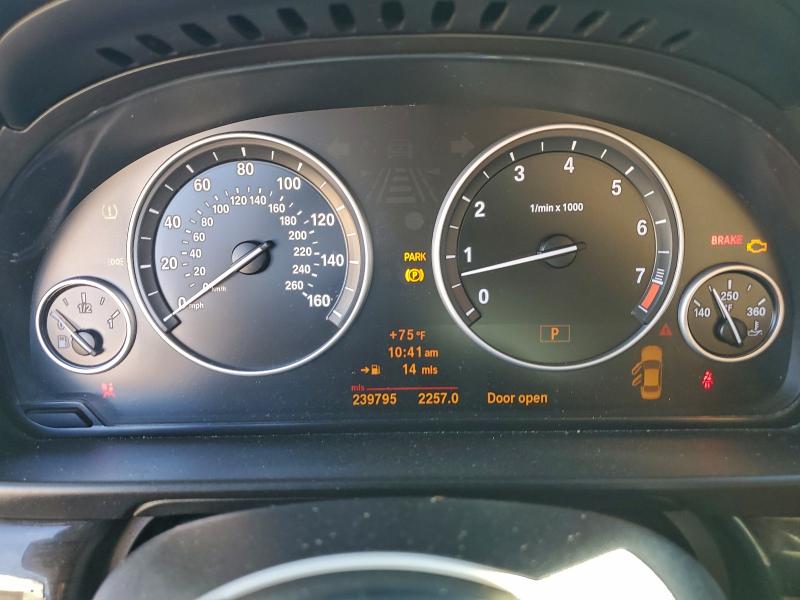 2011 Bmw 528 მანქანა იყიდება აუქციონზე, vin: WBAFR1C54BC672252, აუქციონის ნომერი: 93190555