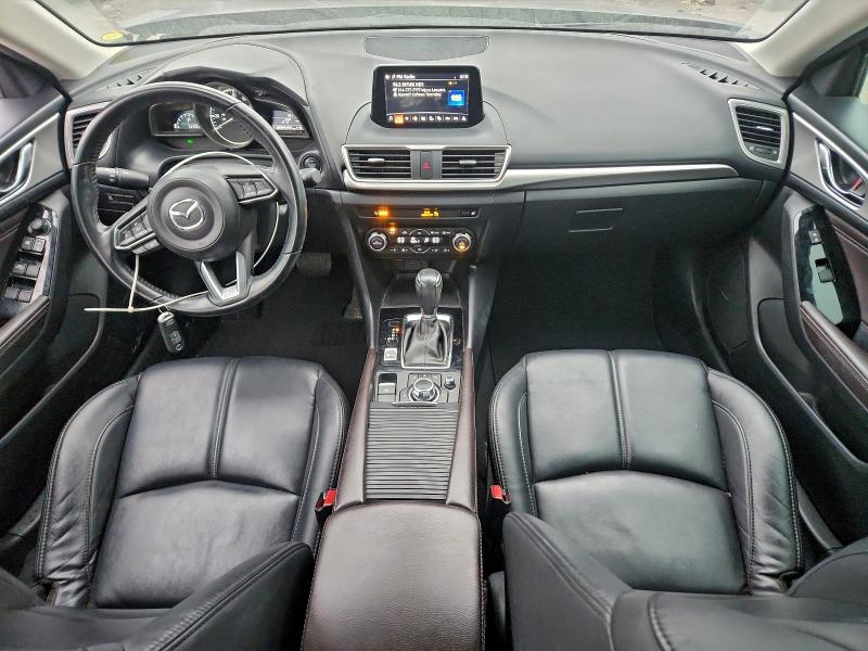 2018 Mazda 3 მანქანა იყიდება აუქციონზე, vin: 3MZBN1L35JM251792, აუქციონის ნომერი: 93619055