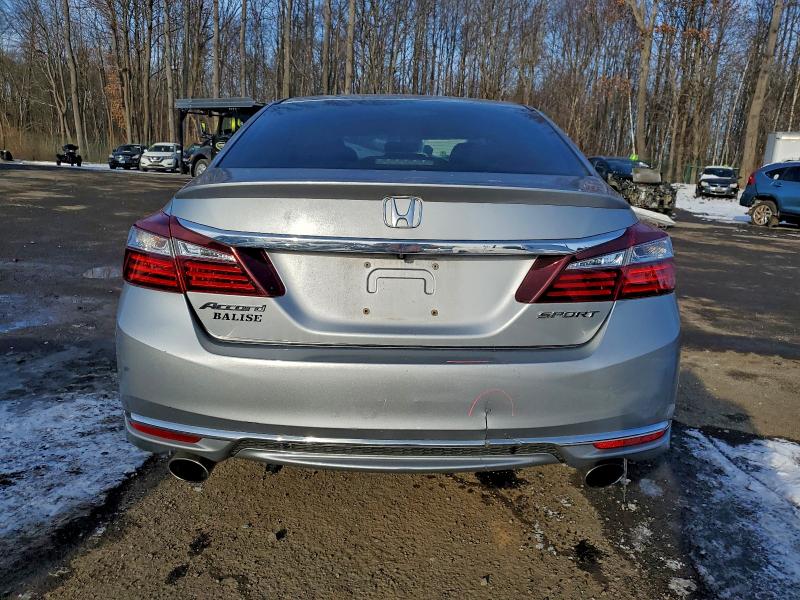 95444775 :رقم المزاد ، 1HGCR2F56HA071311 vin ، 2017 Honda Accord مزاد بيع