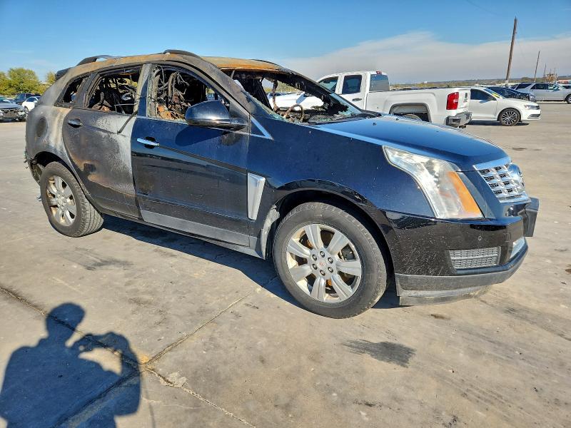 94822185 :رقم المزاد ، 3GYFNBE38FS555865 vin ، 2015 Cadillac Srx مزاد بيع