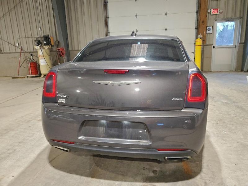 94692145 :رقم المزاد ، 2C3CCAGG3GH213063 vin ، 2016 Chrysler 300 مزاد بيع