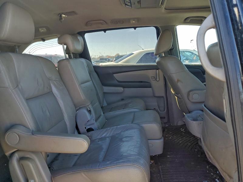 97051185 :رقم المزاد ، 5FNRL5H97BB028932 vin ، 2011 Honda Odyssey مزاد بيع