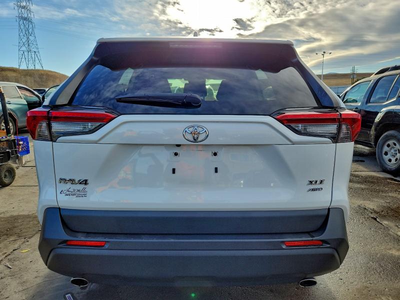 Продажа на аукционе авто 2019 Toyota Rav4 Xle, vin: JTMP1RFV5KD017696, номер лота: 97175195