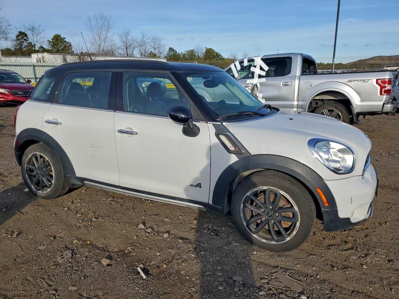 95537625 :رقم المزاد ، WMWZC5C57GWU00547 vin ، 2016 Mini Cooper S مزاد بيع