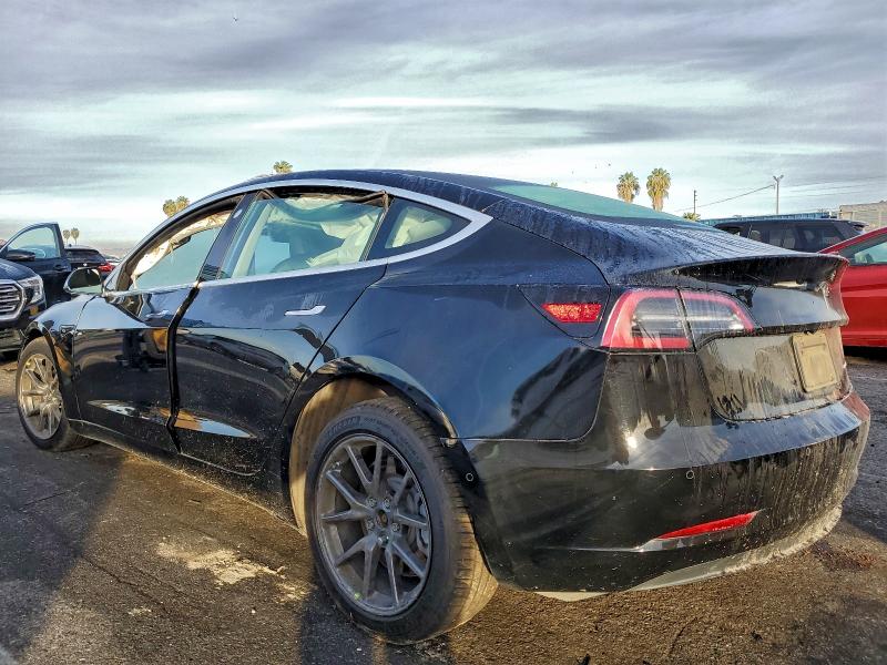 97795255 :رقم المزاد ، 5YJ3E1EB8KF196983 vin ، 2019 Tesla Model 3 مزاد بيع