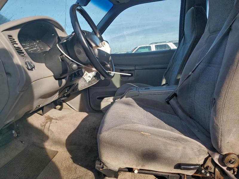 Продажа на аукционе авто 1998 Ford Explorer, vin: 1FMYU22E8WUB33145, номер лота: 96084455