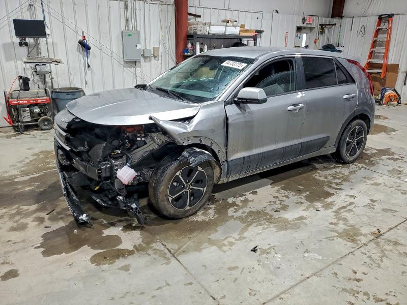 2023 Kia Niro მანქანა იყიდება აუქციონზე, vin: KNDCP3LEXP5069955, აუქციონის ნომერი: 94733775