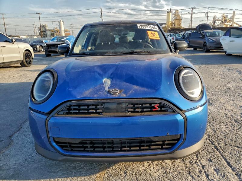 2025 Mini Cooper მანქანა იყიდება აუქციონზე, vin: WMW53GD00S2W35367, აუქციონის ნომერი: 98087585