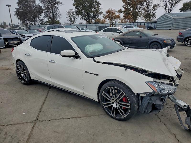 Продажа на аукционе авто 2019 Maserati Ghibli, vin: ZAM57YSA5K1325032, номер лота: 96521615
