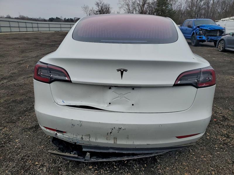 Продаж на аукціоні авто 2018 Tesla Model 3, vin: 5YJ3E1EA0JF003134, номер лоту: 95546215