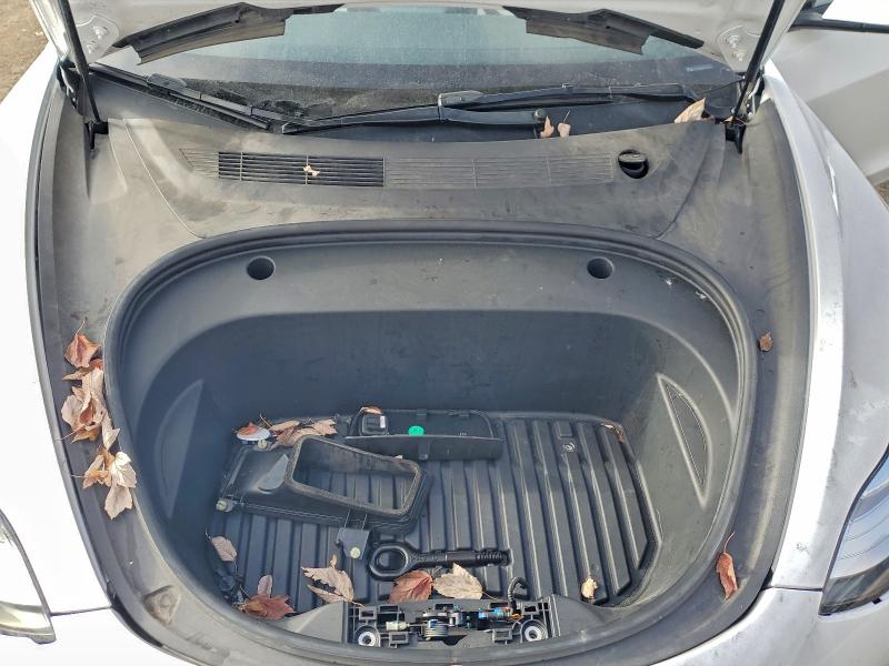 Продажа на аукционе авто 2022 Tesla Model 3, vin: 5YJ3E1EB2NF153809, номер лота: 95848105