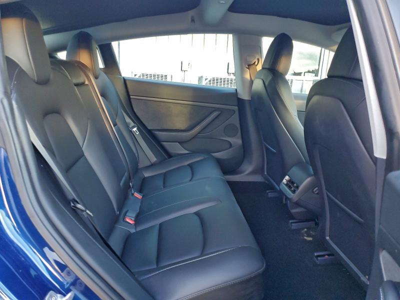 95962295 :رقم المزاد ، 5YJ3E1EB0NF106049 vin ، 2022 Tesla Model 3 مزاد بيع