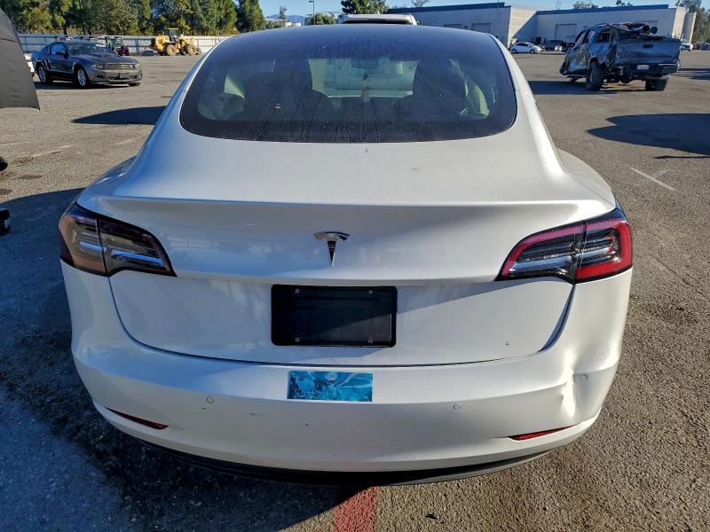 95170725 :رقم المزاد ، 5YJ3E1EA3NF115450 vin ، 2022 Tesla Model 3 مزاد بيع