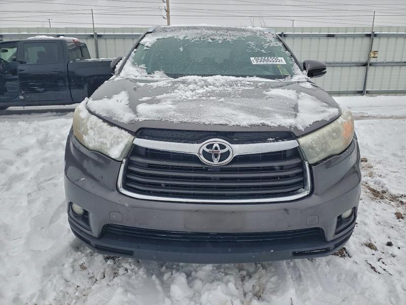 95066335 :رقم المزاد ، 5TDJKRFH6GS244954 vin ، 2016 Toyota Highlander مزاد بيع