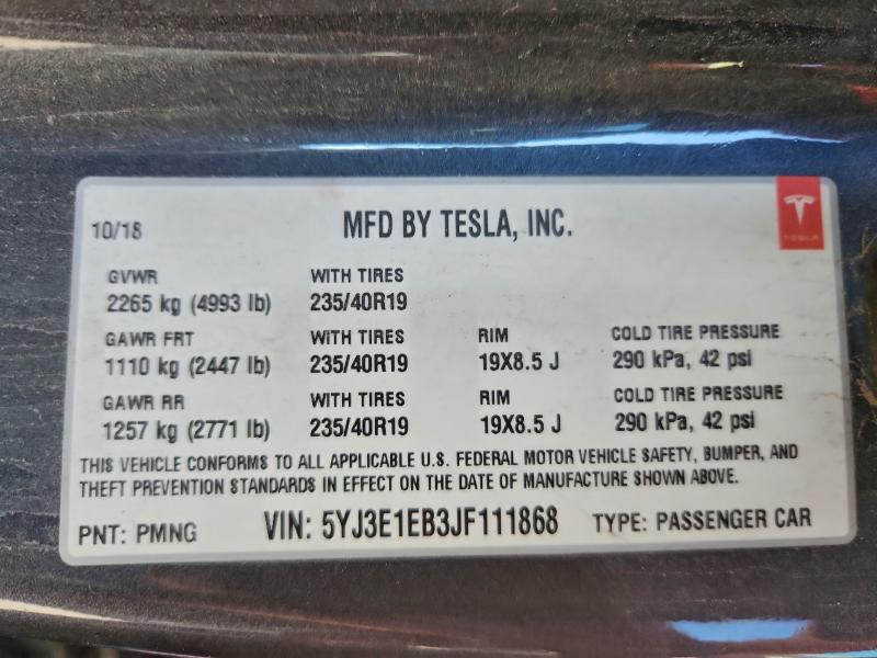 2018 Tesla Model 3 მანქანა იყიდება აუქციონზე, vin: 5YJ3E1EB3JF111868, აუქციონის ნომერი: 96303655
