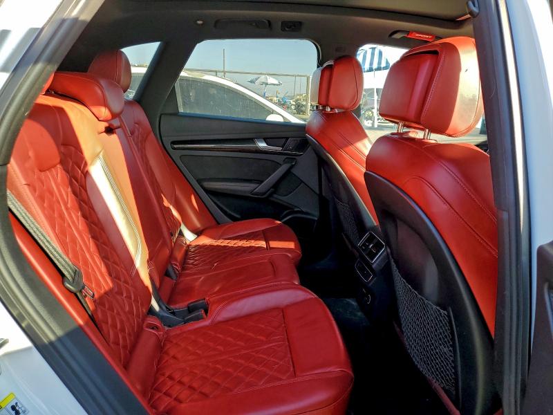 96538385 :رقم المزاد ، WA1B4AFY5K2062916 vin ، 2019 Audi Sq5 مزاد بيع