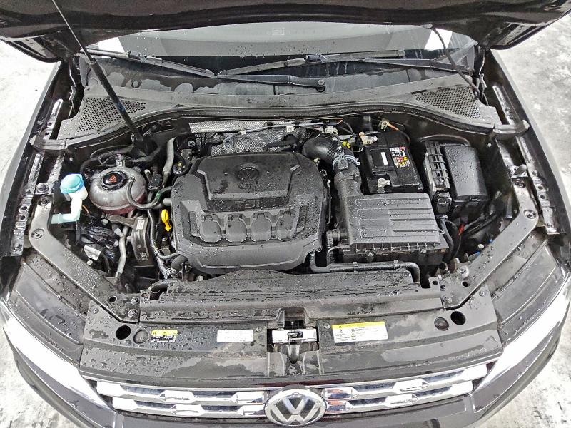 2021 Volkswagen Tiguan მანქანა იყიდება აუქციონზე, vin: 3VV3B7AX3MM105535, აუქციონის ნომერი: 95786405