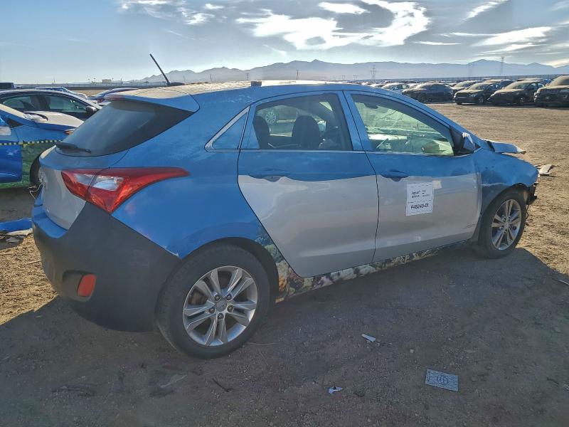 2016 Hyundai Elantra Gt მანქანა იყიდება აუქციონზე, vin: KMHD35LH0GU305410, აუქციონის ნომერი: 97379825