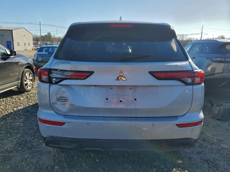 Продаж на аукціоні авто 2022 Mitsubishi Outlander, vin: JA4J4TA87NZ019883, номер лоту: 97446165