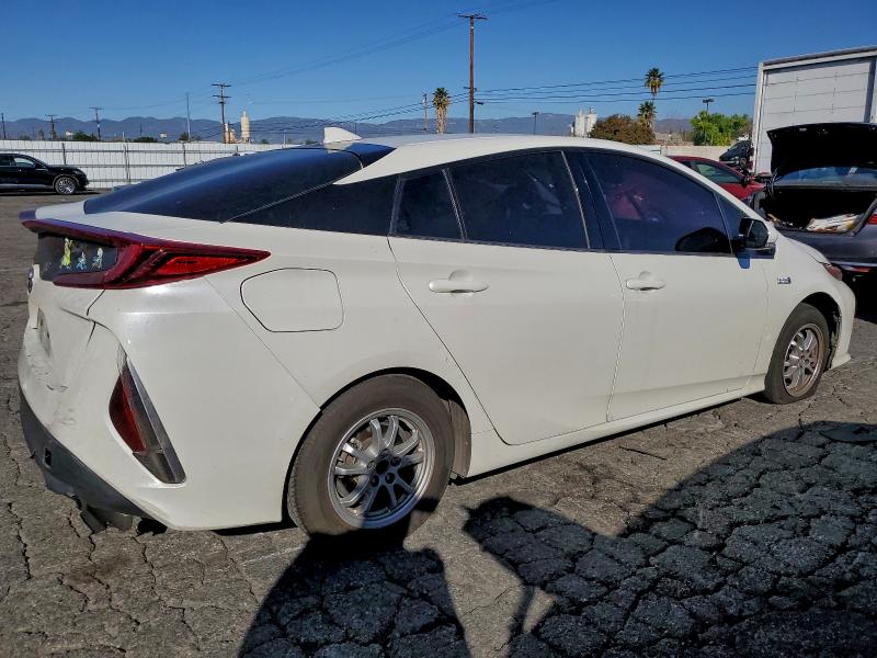 Продажа на аукционе авто 2018 Toyota Prius Prim, vin: JTDKARFP7J3103673, номер лота: 94380855
