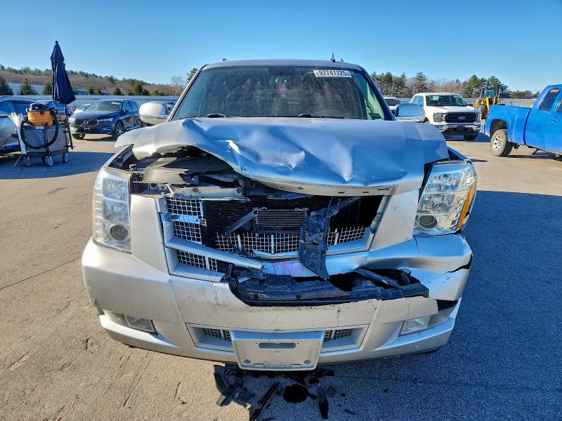 Продажа на аукционе авто 2014 Cadillac Escalade E, vin: 1GYS4JEFXER205760, номер лота: 97741725