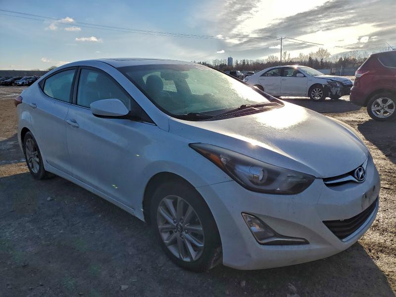 Продажа на аукционе авто 2015 Hyundai Elantra Se, vin: 5NPDH4AE6FH586369, номер лота: 98582225
