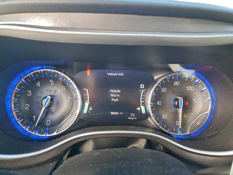 99220555 :رقم المزاد ، 2C4RC1BG7PR582077 vin ، 2023 Chrysler Pacifica T مزاد بيع