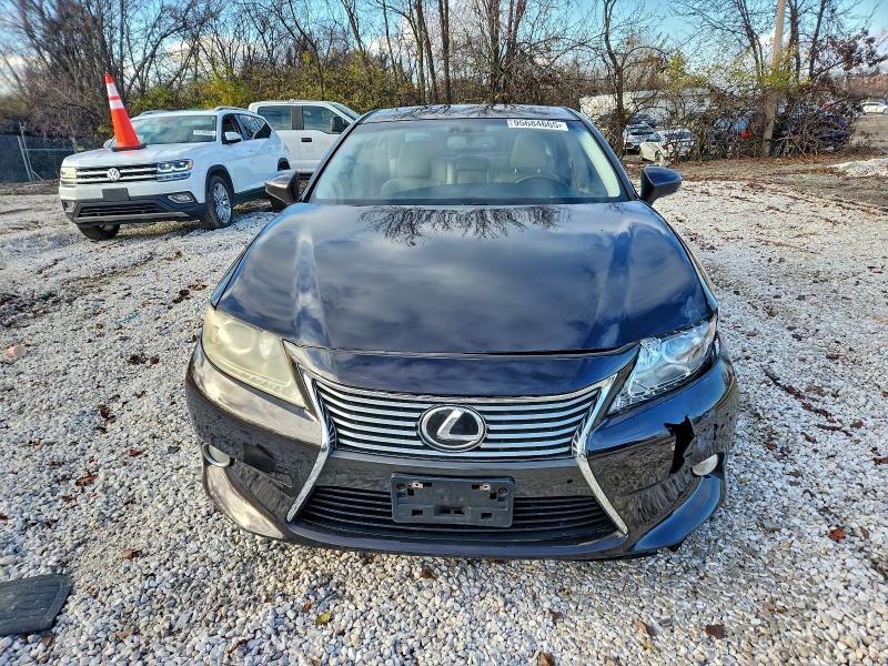 2013 Lexus Es 350 მანქანა იყიდება აუქციონზე, vin: JTHBK1GGXD2021751, აუქციონის ნომერი: 95684665
