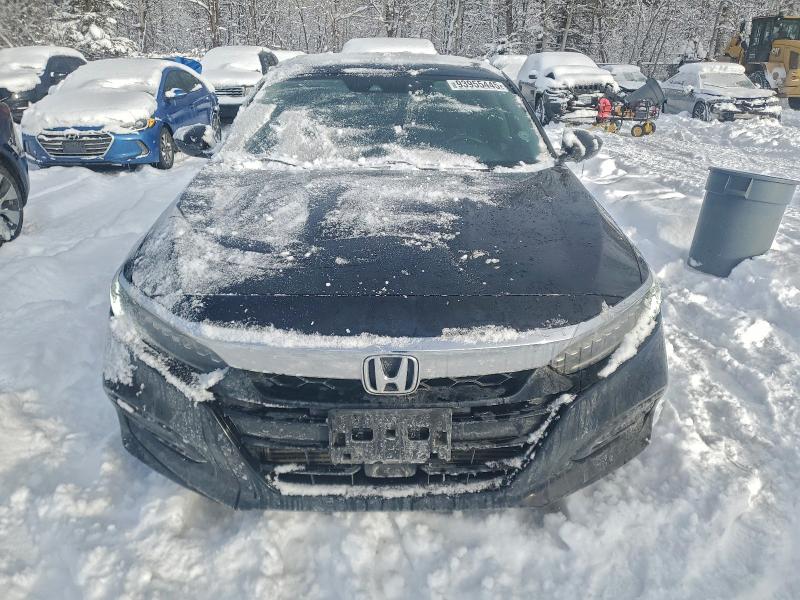 Продажа на аукционе авто 2019 Honda Accord, vin: 1HGCV1F98KA806595, номер лота: 93955445