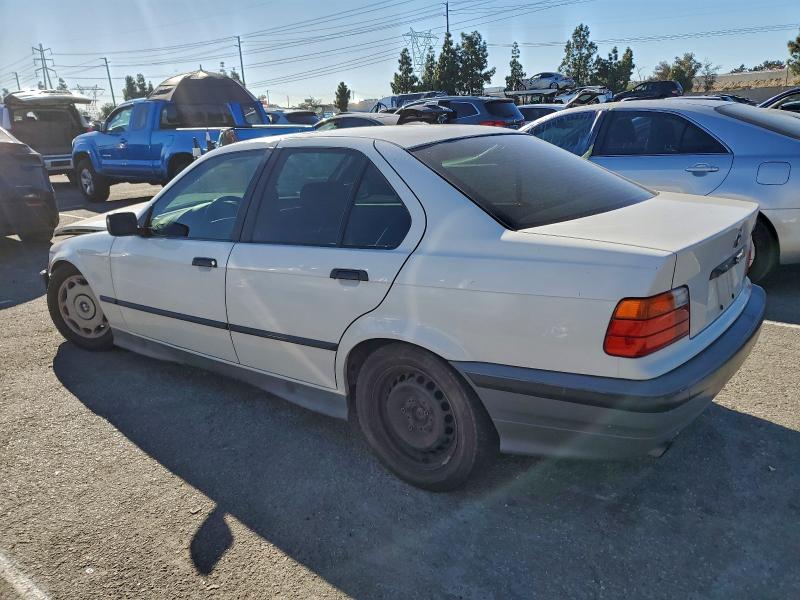 Продажа на аукционе авто 1993 Bmw 318 I, vin: WBACA5315PFG05926, номер лота: 95908615