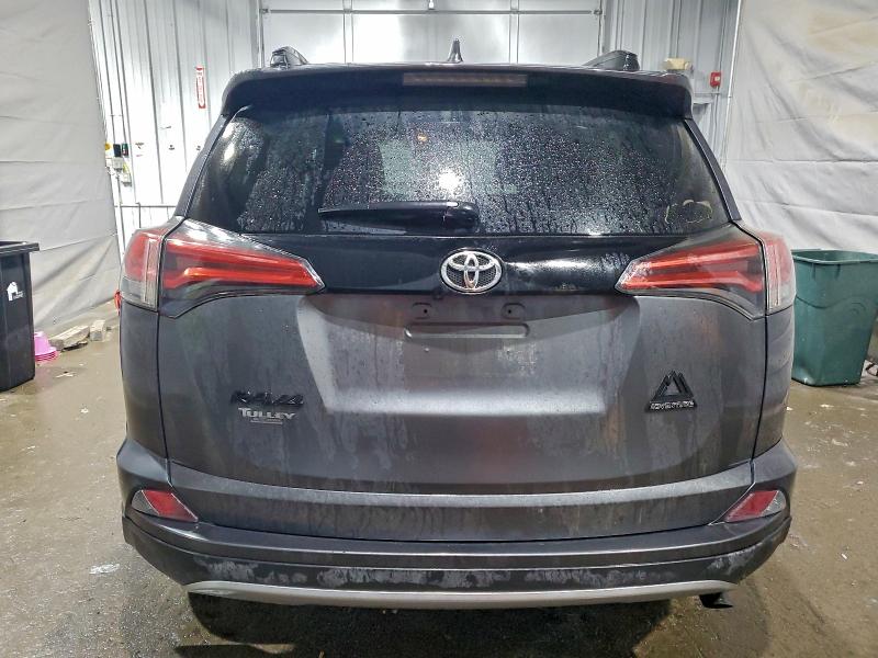 Продажа на аукционе авто 2018 Toyota Rav4, vin: 2T3RFREV7JW786942, номер лота: 97054905