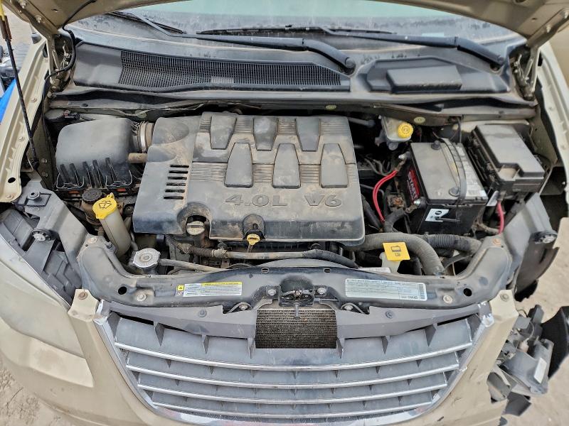 95951755 :رقم المزاد ، 2A4RR5DX9AR382256 vin ، 2010 Chrysler Town & Country مزاد بيع