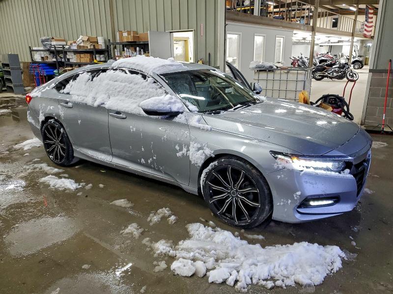 94750165 :رقم المزاد ، 1HGCV1F57LA041717 vin ، 2020 Honda Accord مزاد بيع