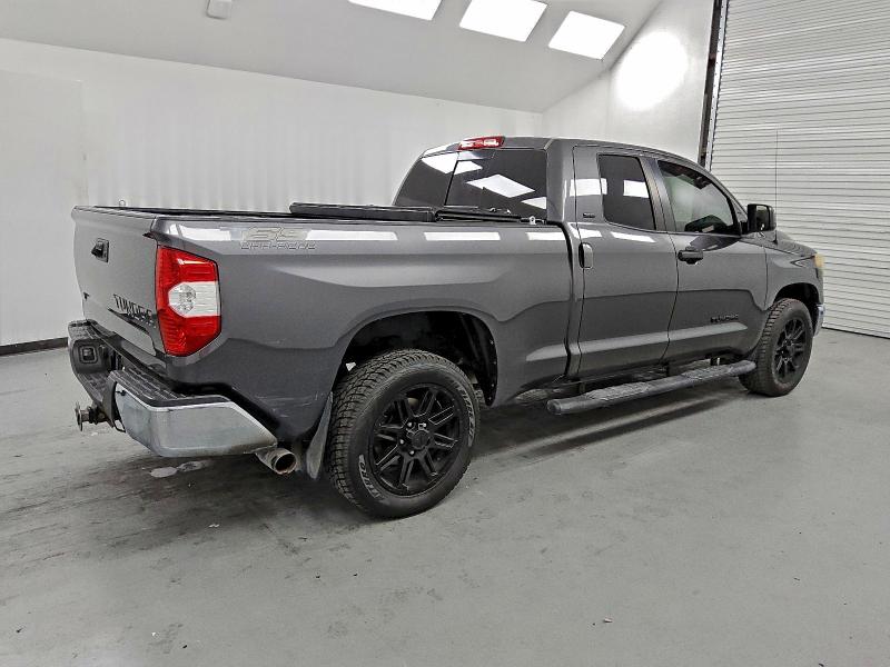 93184325 :رقم المزاد ، 5TFRM5F13JX131344 vin ، 2018 Toyota Tundra مزاد بيع
