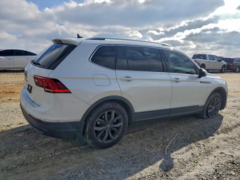 95833005 :رقم المزاد ، 3VV3B7AX7PM075489 vin ، 2023 Volkswagen Tiguan مزاد بيع