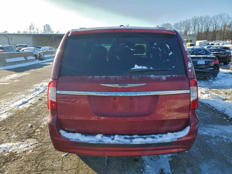 2014 Chrysler Town & Country მანქანა იყიდება აუქციონზე, vin: 2C4RC1CG2ER464689, აუქციონის ნომერი: 96610925