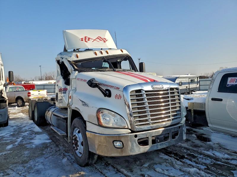 Продаж на аукціоні авто 2016 Freightliner Cascadia, vin: 3AKJGEDV8GSGV3851, номер лоту: 95933895
