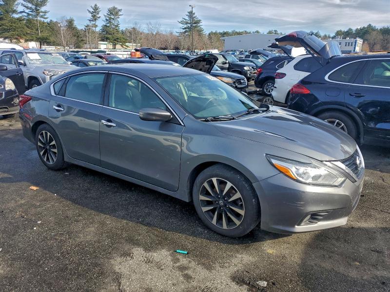 2018 Nissan Altima მანქანა იყიდება აუქციონზე, vin: 1N4AL3AP1JC264388, აუქციონის ნომერი: 56338986