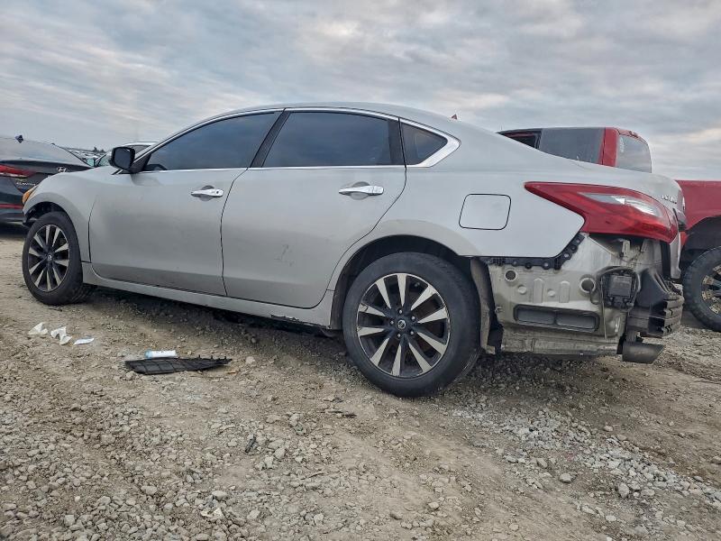 96200285 :رقم المزاد ، 1N4AL3APXJC248996 vin ، 2018 Nissan Altima مزاد بيع