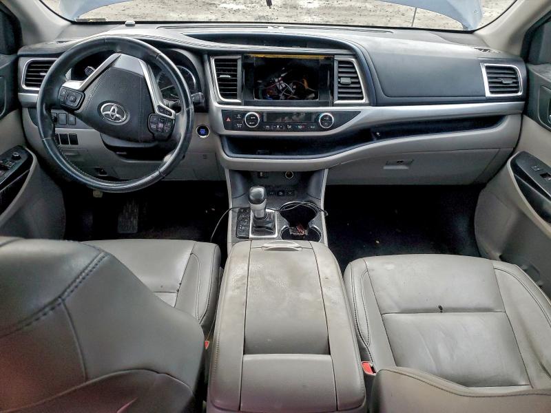 2016 Toyota Highlander მანქანა იყიდება აუქციონზე, vin: 5TDJKRFH8GS236919, აუქციონის ნომერი: 95444385