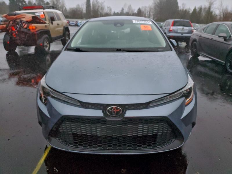 Продажа на аукционе авто 2022 Toyota Corolla, vin: 5YFEPMAE6NP333156, номер лота: 97653885