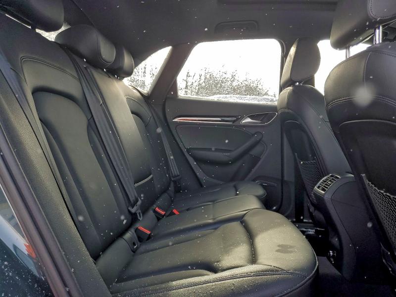 2018 Audi Q3 მანქანა იყიდება აუქციონზე, vin: WA1GCCFS5JR029369, აუქციონის ნომერი: 96622745
