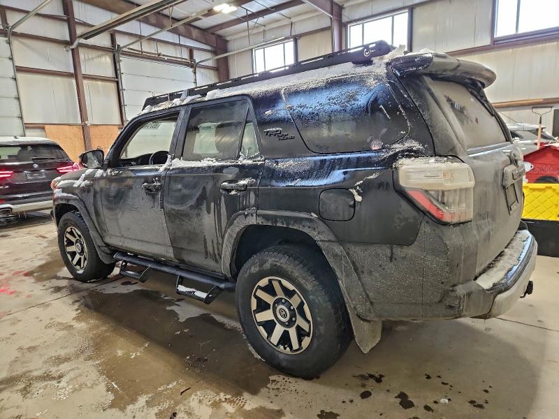 85714655 :رقم المزاد ، JTERU5JR9M5945832 vin ، 2021 Toyota 4runner مزاد بيع