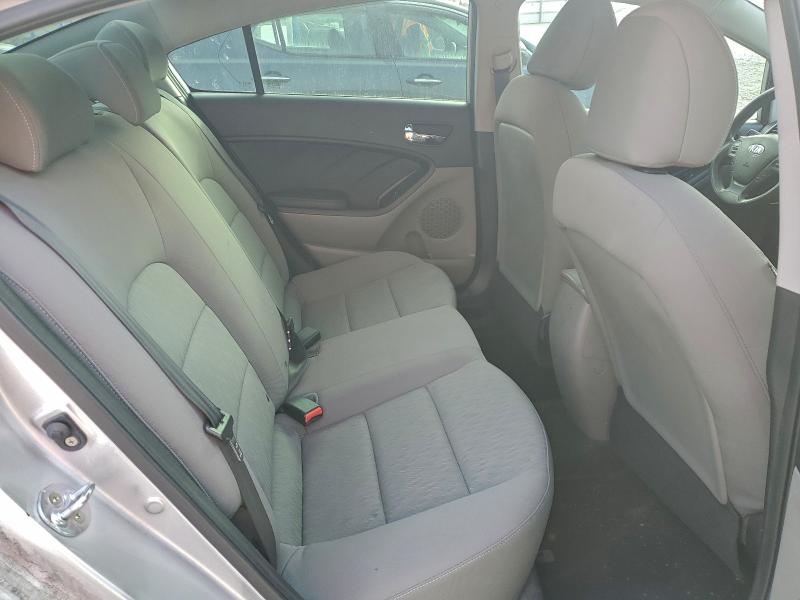 Продаж на аукціоні авто 2016 Kia Forte Lx, vin: KNAFK4A63G5533808, номер лоту: 98945275