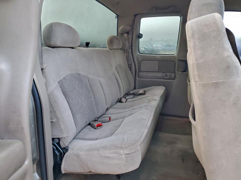 Продаж на аукціоні авто 2002 Chevrolet Silverado, vin: 2GCEC19T821261528, номер лоту: 95780585