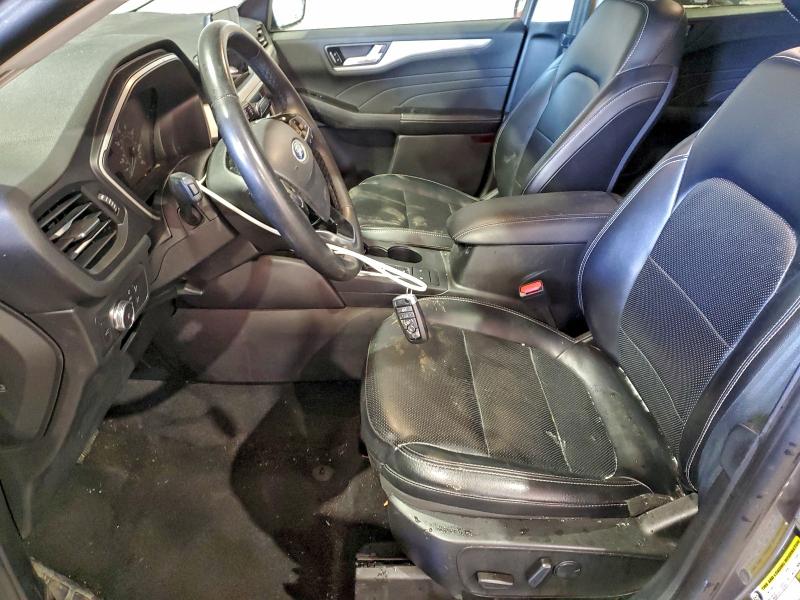 Продаж на аукціоні авто 2022 Ford Escape, vin: 1FMCU9H63NUB67334, номер лоту: 97973655