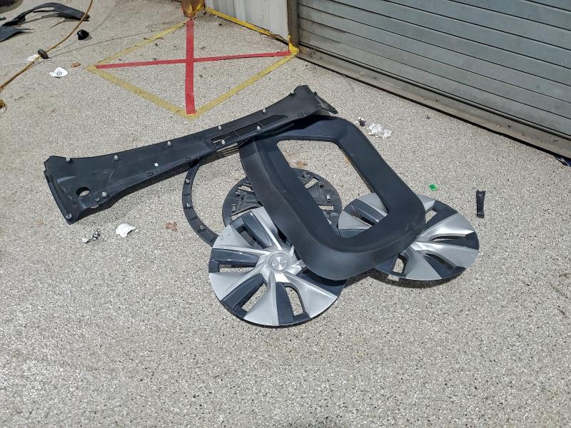 Продаж на аукціоні авто 2021 Tesla Model Y, vin: 5YJYGDEE9MF073725, номер лоту: 94792965